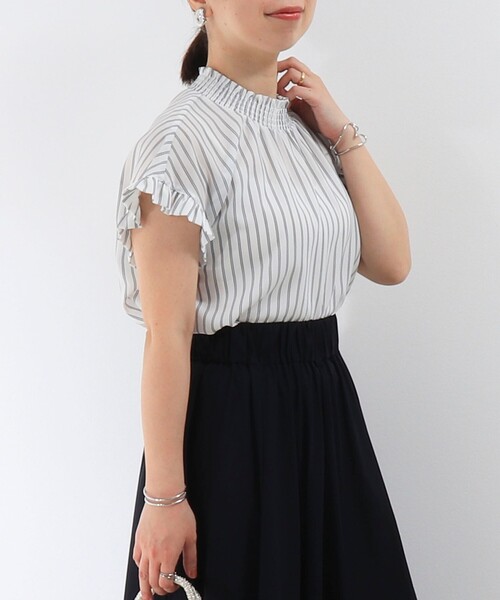 MICO COULIER（ミコクリエ）の「ジョーゼットストライプブラウス（シャツ/ブラウス・レディース・ブルー系その他/ホワイト系その他・38）」の6枚目の写真