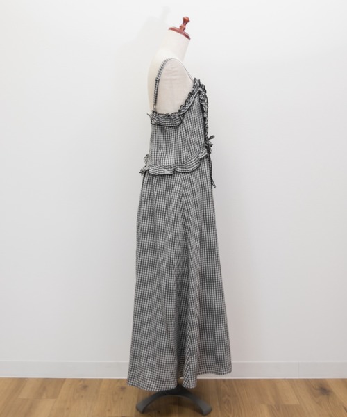 CLETTE(クレット)の「フリルデザインキャミワンピース(ワンピース・レディース・チェック/ブラック・4L/3L/LL)」の12枚目の写真
