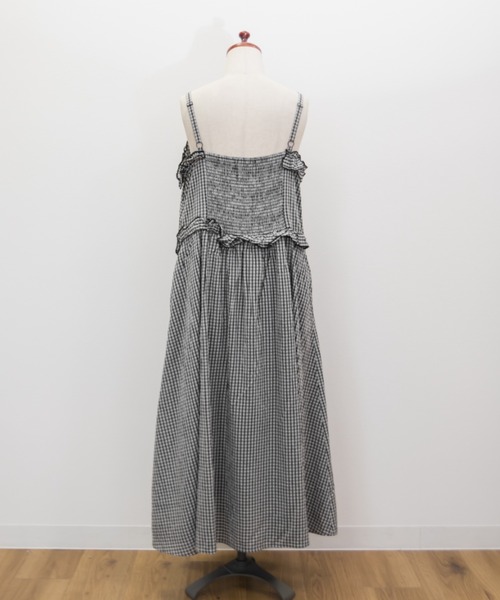CLETTE(クレット)の「フリルデザインキャミワンピース(ワンピース・レディース・チェック/ブラック・4L/3L/LL)」の11枚目の写真