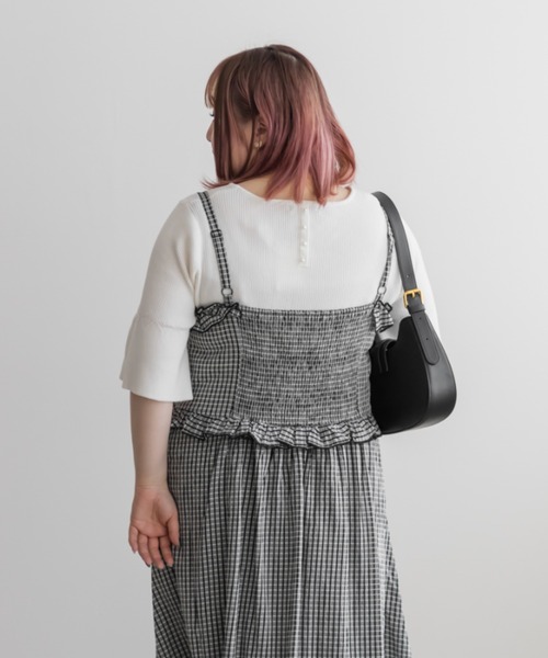 CLETTE(クレット)の「フリルデザインキャミワンピース(ワンピース・レディース・チェック/ブラック・4L/3L/LL)」の15枚目の写真