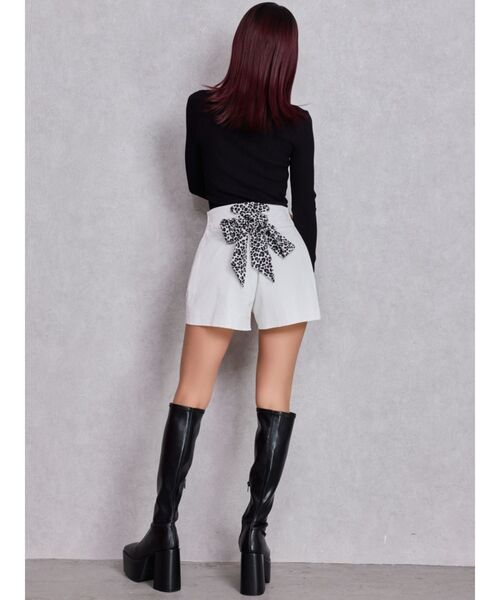 GYDA（ジェイダ）の「BACK LACE UPショートパンツ（その他パンツ・レディース・オフホワイト/ブラック/その他1・SMALL/MEDIUM）」の18枚目の写真