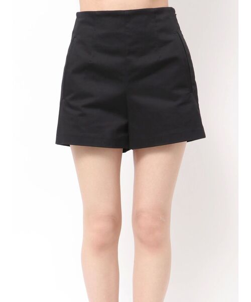 GYDA（ジェイダ）の「BACK LACE UPショートパンツ（その他パンツ・レディース・オフホワイト/ブラック/その他1・SMALL/MEDIUM）」の21枚目の写真