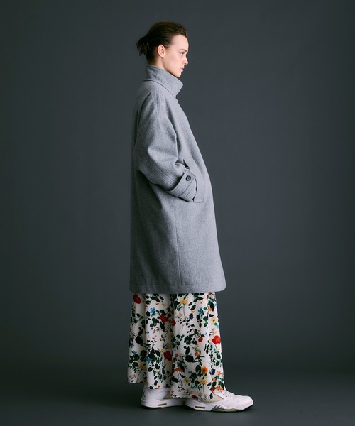 NOISE MAKER（ノイズメーカー）の「エクセレントビーバー 2WAYカラーコクーンコート【MADE IN JAPAN】（その他アウター・レディース・ブラック/グレー・36/38）」の12枚目の写真