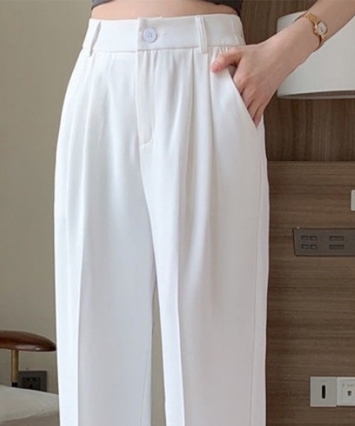 Beststore(ベストストア)の「ウエストゴム センタープレス テーパードパンツ(スラックス・レディース・ブラック/ライトベージュ/グレー/ホワイト/ネイビー・S/M/L/XL)」の19枚目の写真