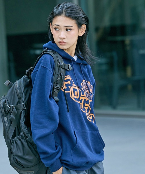 FRUIT OF THE LOOM（フルーツオブザルーム）の「FRUIT OF THE LOOM/フルーツオブザルーム FTL RETRO LOGO HOODIE フーディー（パーカー・メンズ・グレー/ネイビー/ブラック・M/XL/L）」の5枚目の写真