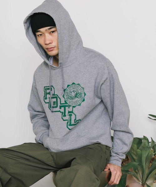 FRUIT OF THE LOOM（フルーツオブザルーム）の「FRUIT OF THE LOOM/フルーツオブザルーム FTL RETRO LOGO HOODIE フーディー（パーカー・メンズ・グレー/ネイビー/ブラック・M/XL/L）」の6枚目の写真
