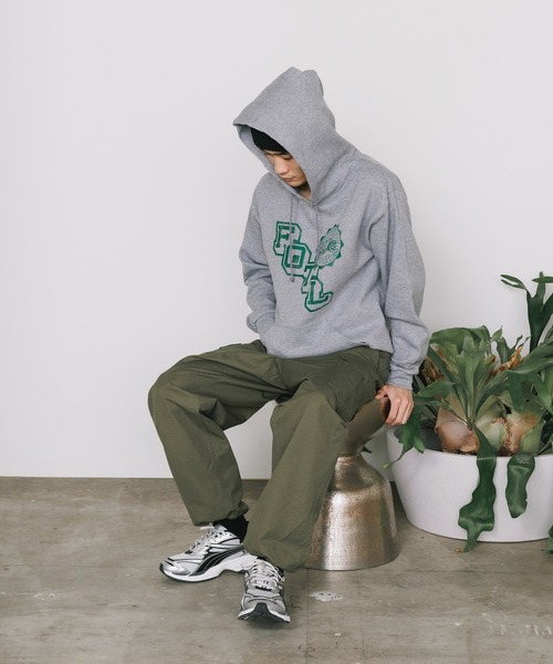 FRUIT OF THE LOOM（フルーツオブザルーム）の「FRUIT OF THE LOOM/フルーツオブザルーム FTL RETRO LOGO HOODIE フーディー（パーカー・メンズ・グレー/ネイビー/ブラック・M/XL/L）」の7枚目の写真