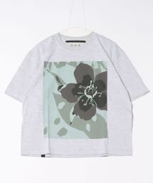 5.6オンスコットン天竺グラデーションフラワープリントTシャツ