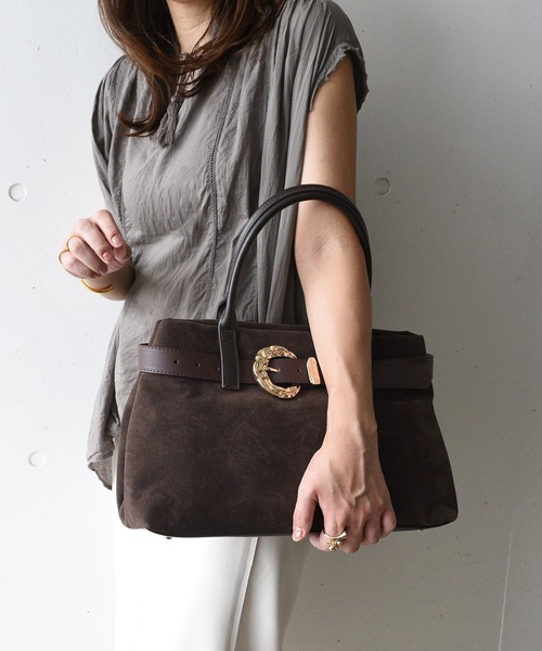 styiro(スタイロ)の「Infinitis Belt Select Tote / ベルトデザインが選べるA4トート【ankh+】(ビジネスバッグ・レディース・ブラック系1/ブラック系2/ブラック系3/ブラック系4/ブラック系5/ブラウン系1/ベージュ系3/ベージュ系4/ベージュ系5/ブラウン系2/ブラウン系3/ブラウン系4/ブラウン系5/ベージュ系1/ベージュ系2・FREE)」の8枚目の写真