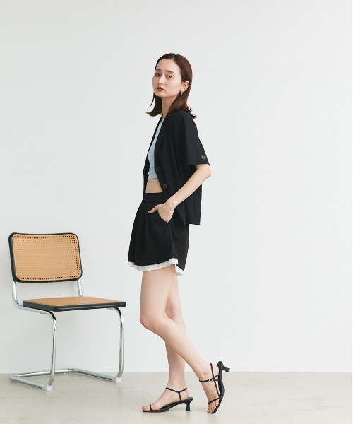 ad thie(アドティエ)の「ヘムレース スウェット ショートパンツ(その他パンツ・レディース・オートミール/オフホワイト/ブラック・FREE)」の20枚目の写真