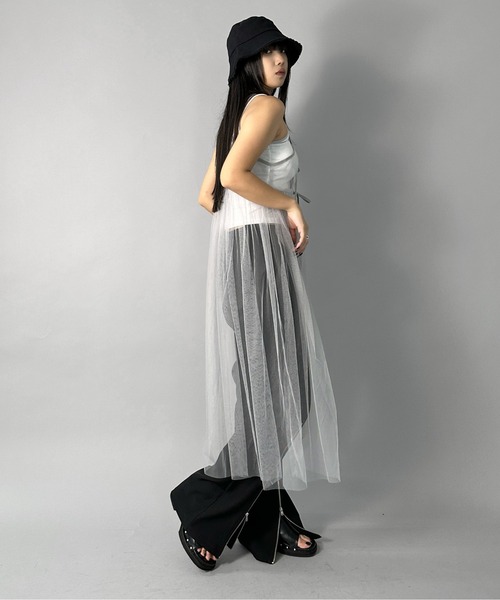 LVEU.(ラブユ.)の「【LVEU.】レイヤードシアーキャミワンピース / ワンピース ワンピ チュール シアー リボン ロング キャミワンピ レイヤード ブラック グレー ホワイト ZOZOTOWN限定(ワンピース・レディース・ホワイト/グレー/ブラック・FREE)」の5枚目の写真