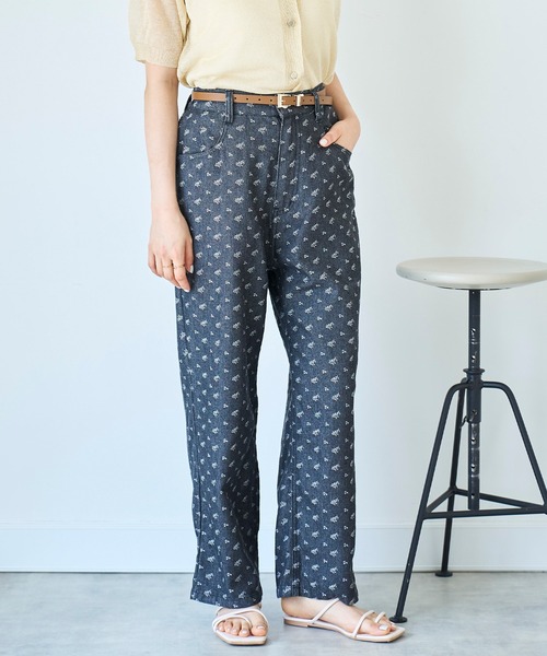 mil(ミル)の「デニム ストレートパンツ(デニムパンツ・レディース・ブラック系その他/サックスブルー/ブラック・S-Regular/M-Short/S-Short)」の1枚目の写真