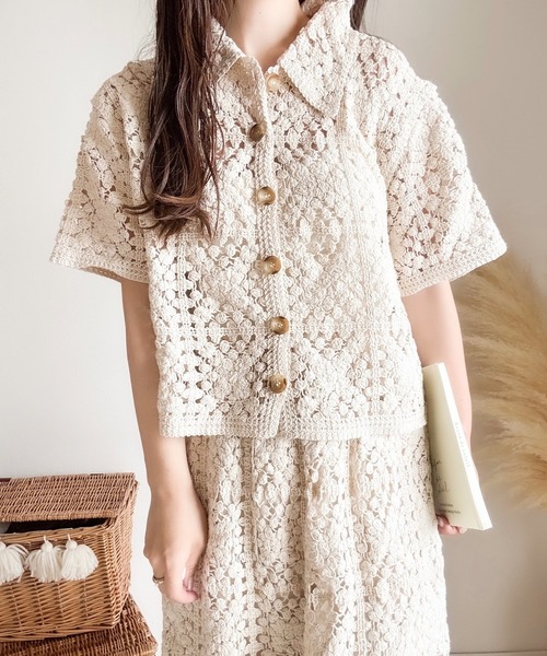 merrylatte（メリーラテ）の「ニットクロシェジャケット（その他アウター・レディース・ベージュ・MEDIUM）」の4枚目の写真