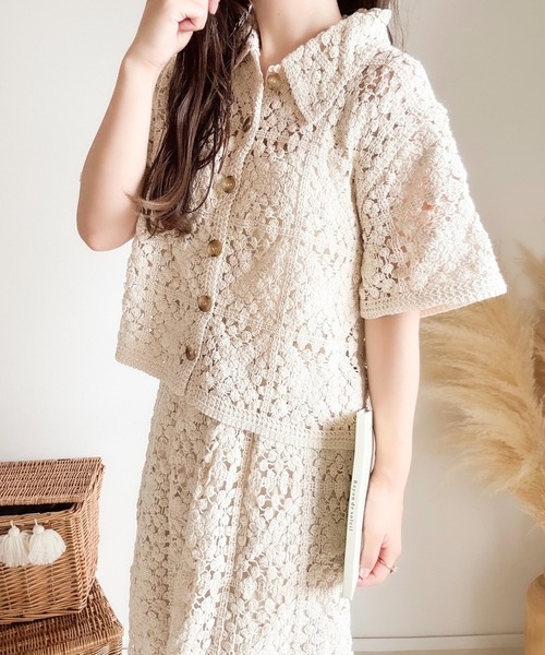 merrylatte（メリーラテ）の「ニットクロシェジャケット（その他アウター・レディース・ベージュ・MEDIUM）」の6枚目の写真