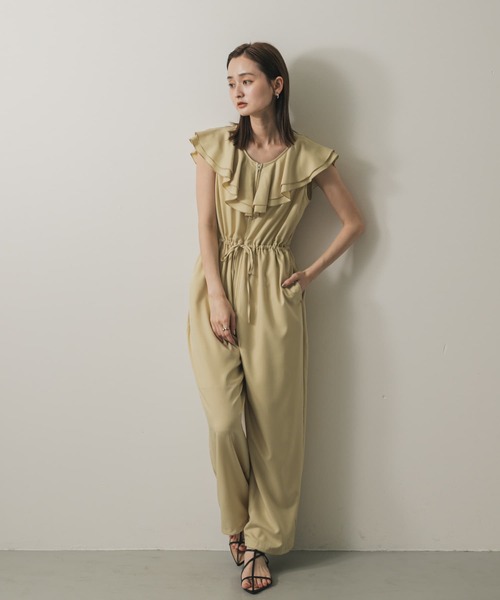 SENSE OF PLACE by URBAN RESEARCH(センスオブプレイスバイアーバンリサーチ)の「フリルオールインワン(サロペット/オーバーオール・レディース・ベージュ/ブラック/ネイビー・SMALL/MEDIUM)」の5枚目の写真