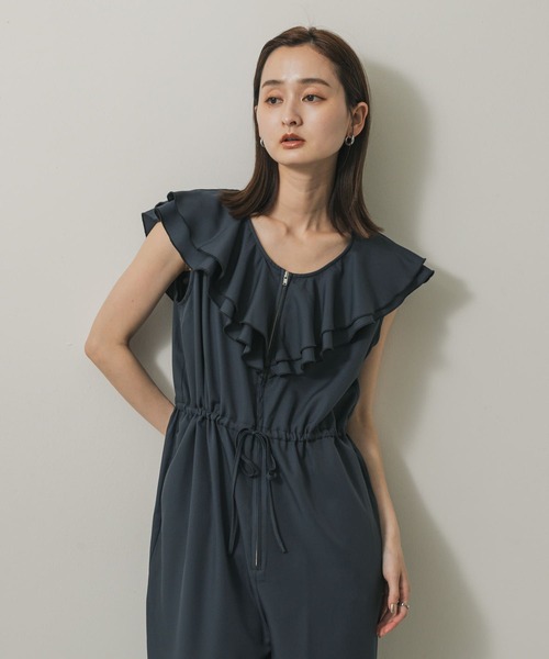 SENSE OF PLACE by URBAN RESEARCH(センスオブプレイスバイアーバンリサーチ)の「フリルオールインワン(サロペット/オーバーオール・レディース・ベージュ/ブラック/ネイビー・SMALL/MEDIUM)」の12枚目の写真