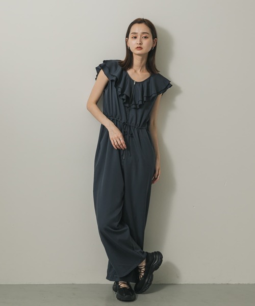 SENSE OF PLACE by URBAN RESEARCH(センスオブプレイスバイアーバンリサーチ)の「フリルオールインワン(サロペット/オーバーオール・レディース・ベージュ/ブラック/ネイビー・SMALL/MEDIUM)」の14枚目の写真