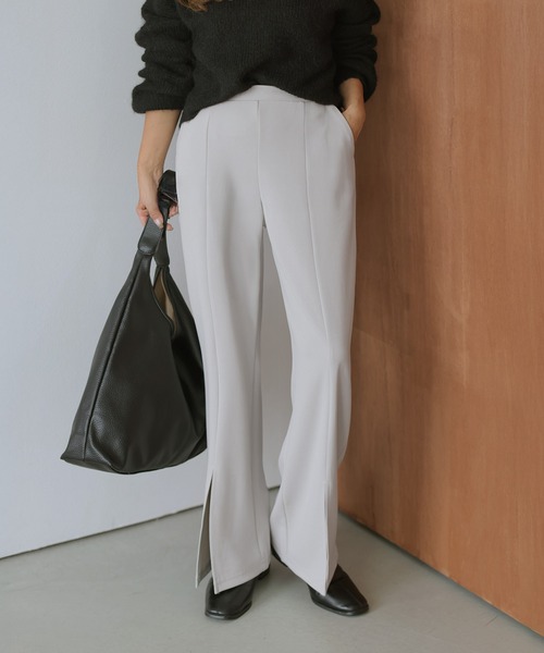 lesperance(レスぺランス)の「センタースリットイージーパンツ(その他パンツ・レディース・ブラウン/ライトグレー/サーモンピンク/ベージュ/ブラック・M/L)」の1枚目の写真