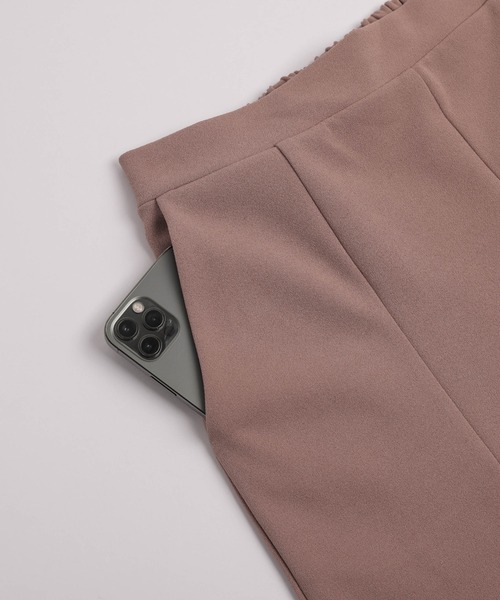 lesperance(レスぺランス)の「センタースリットイージーパンツ(その他パンツ・レディース・ブラウン/ライトグレー/サーモンピンク/ベージュ/ブラック・M/L)」の13枚目の写真