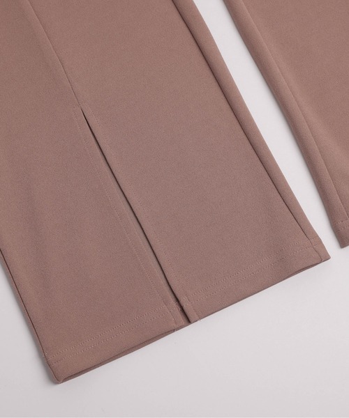 lesperance(レスぺランス)の「センタースリットイージーパンツ(その他パンツ・レディース・ブラウン/ライトグレー/サーモンピンク/ベージュ/ブラック・M/L)」の11枚目の写真