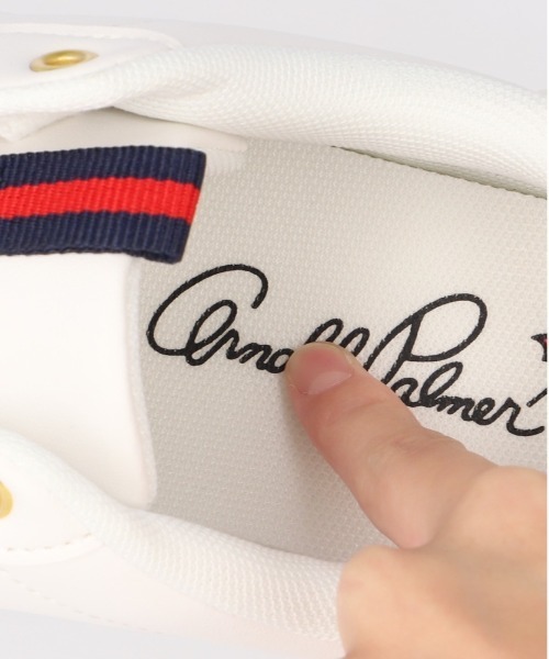Arnold Palmer（アーノルドパーマー）の「Arnold Palmer コートスニーカー AL0733（スニーカー・レディース・ブラック/ホワイト×ネイビー・23.5cm/24.5cm/24cm/25cm）」の18枚目の写真