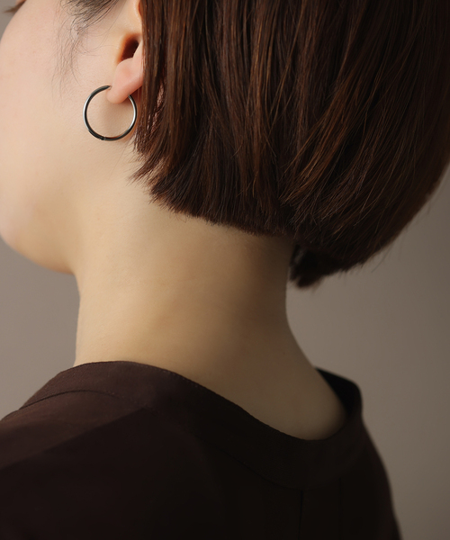WEB限定》ハーフオープンフープピアスL PT(両耳)（ピアス（両耳用