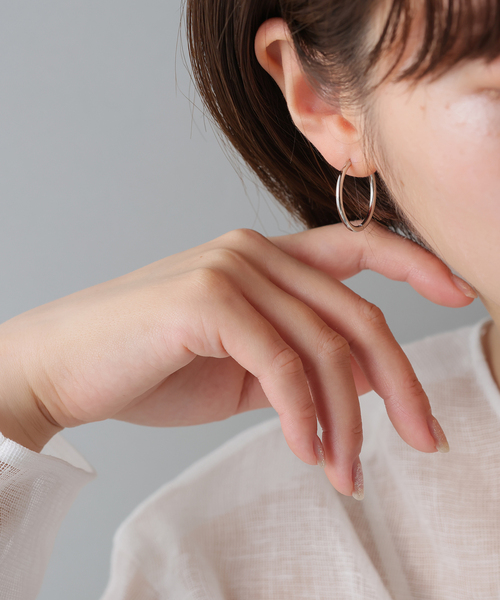 WEB限定》ハーフオープンフープピアスL PT(両耳)（ピアス（両耳用