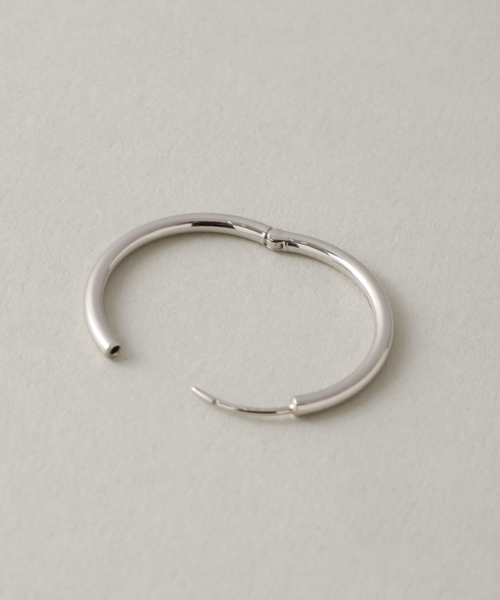 WEB限定》ハーフオープンフープピアスL PT(両耳)（ピアス（両耳用