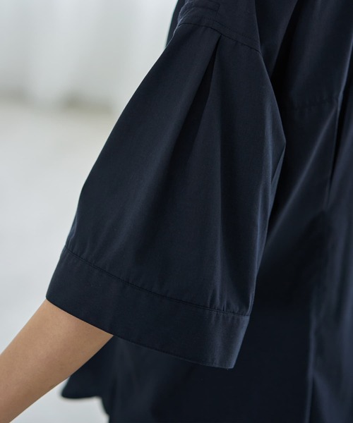 STYLE DELI(スタイルデリ)の「【LUXE】形が変わるシャツ生地プルオーバー(シャツ/ブラウス・レディース・ダークネイビー/ホワイト/ピンク・FREE)」の9枚目の写真
