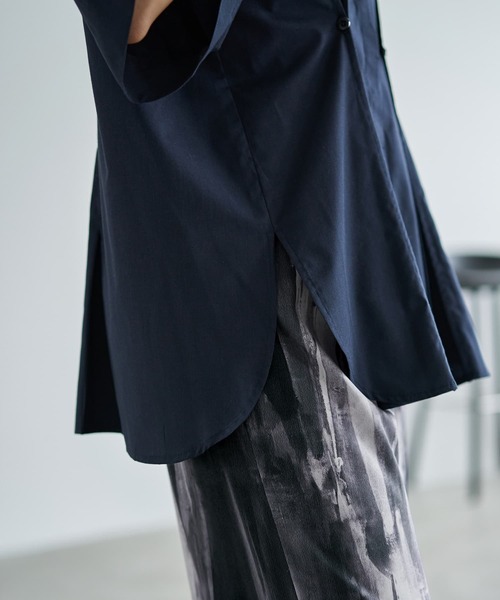 STYLE DELI(スタイルデリ)の「【LUXE】形が変わるシャツ生地プルオーバー(シャツ/ブラウス・レディース・ダークネイビー/ホワイト/ピンク・FREE)」の11枚目の写真