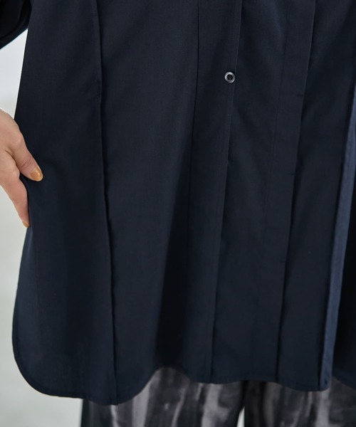 STYLE DELI(スタイルデリ)の「【LUXE】形が変わるシャツ生地プルオーバー(シャツ/ブラウス・レディース・ダークネイビー/ホワイト/ピンク・FREE)」の16枚目の写真