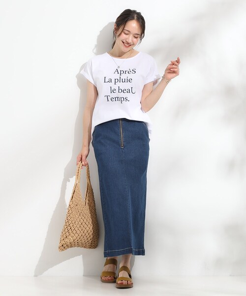 DRESKIP(ドレスキップ)の「【汗ジミ防止/ひんやり/UV】ロゴプリントTシャツ(Tシャツ/カットソー・レディース・ライトオレンジ系/ライトベージュ/オフホワイト/チャコールグレー・01/04/03/02)」の7枚目の写真