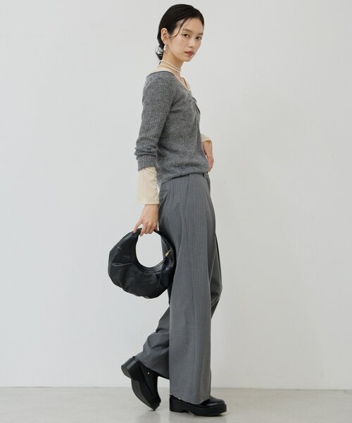 GALLARDAGALANTE（ガリャルダガランテ）の「【手洗い可能】【3サイズ展開】ストライプダブルタックパンツ（その他パンツ・レディース・ネイビー/グレー・38/36/34）」の7枚目の写真