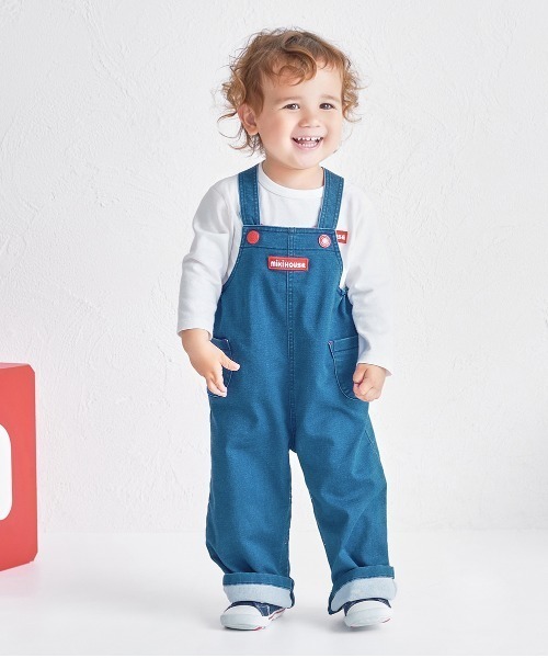 MIKI HOUSE（ミキハウス）の「【WEB限定】ストレッチニットデニムオーバーオール（サロペット/オーバーオール・キッズ・インディゴブルー・S(70-80cm)/M(80-90cm)/L(90-100cm)/LL(100-110cm)）」の2枚目の写真