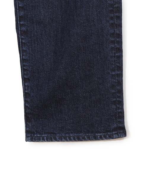 MEN'S BIGI（メンズビギ）の「【RED CARD/レッドカード】別注 Rhythm Straight（デニムパンツ・メンズ・ネイビー・28/29/30/31/32）」の5枚目の写真