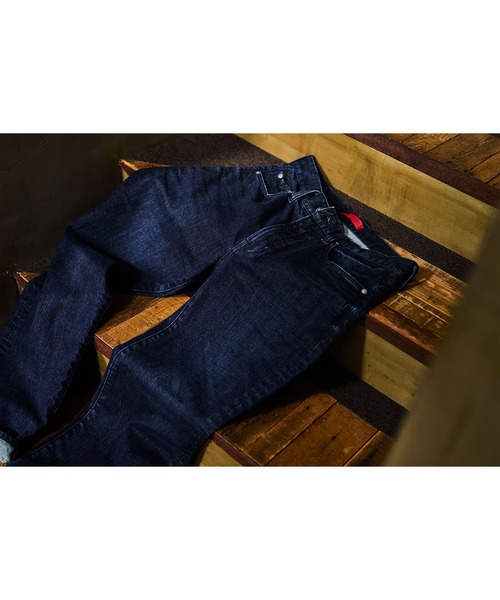 MEN'S BIGI（メンズビギ）の「【RED CARD/レッドカード】別注 Rhythm Straight（デニムパンツ・メンズ・ネイビー・28/29/30/31/32）」の9枚目の写真