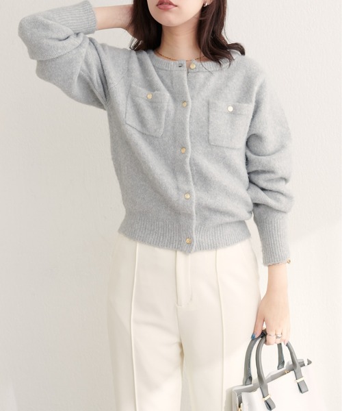 natural couture(ナチュラルクチュール)の「スフレヤーン金釦ポケ付きカーディガン(カーディガン/ボレロ・レディース・モカ/ボルドー/ピンク/サックスブルー/ライトベージュ/アイボリー/ブラック系その他/グレー・FREE)」の21枚目の写真