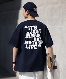Fun & Daily（ファンアンドデイリー）の「F&D : Life's Good Vibes T-shirt（Tシャツ/カットソー）」