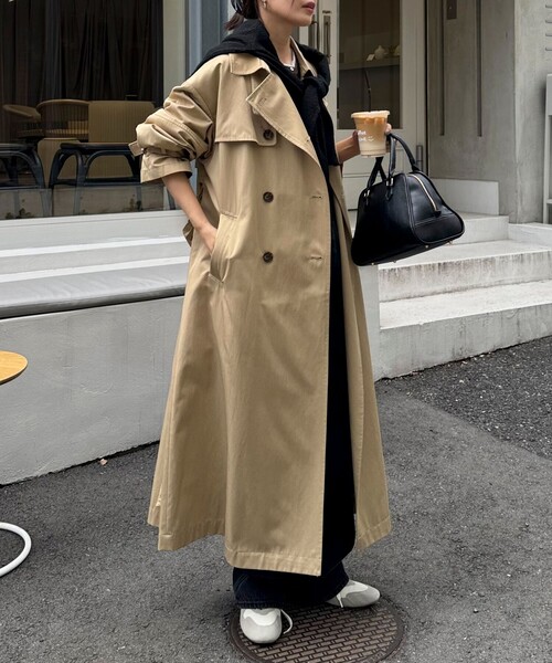 発売のたびに即完売する大人気アイテム】袖ボリュームトレンチコート
