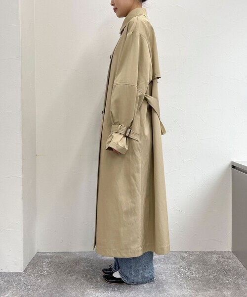 発売のたびに即完売する大人気アイテム】袖ボリュームトレンチコート