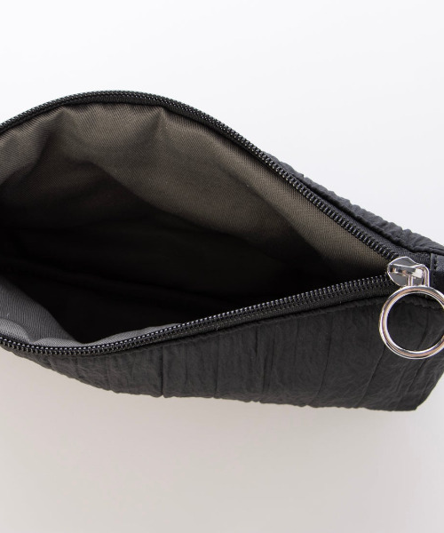 cache cache（カシュ カシュ）の「カシュカシュ cachecache / ボンディングスクエアビッグトート（トートバッグ・レディース・ブラック/ベージュ・FREE）」の3枚目の写真