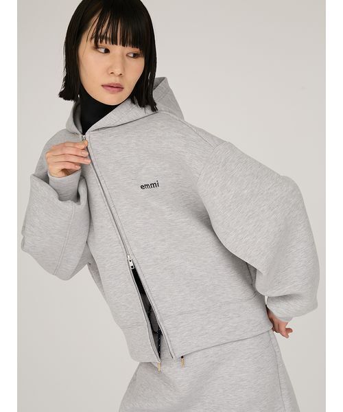 emmi（エミ）の「emmiロゴジップアップダンボールフーディ（パーカー・レディース・グレー/ブラウン/ネイビー・F）」の5枚目の写真