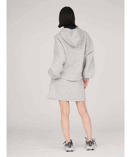 セール】emmiロゴジップアップダンボールフーディ（パーカー）｜emmi