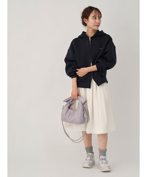 emmi（エミ）の「emmiロゴジップアップダンボールフーディ（パーカー・レディース・グレー/ブラウン/ネイビー・F）」の17枚目の写真