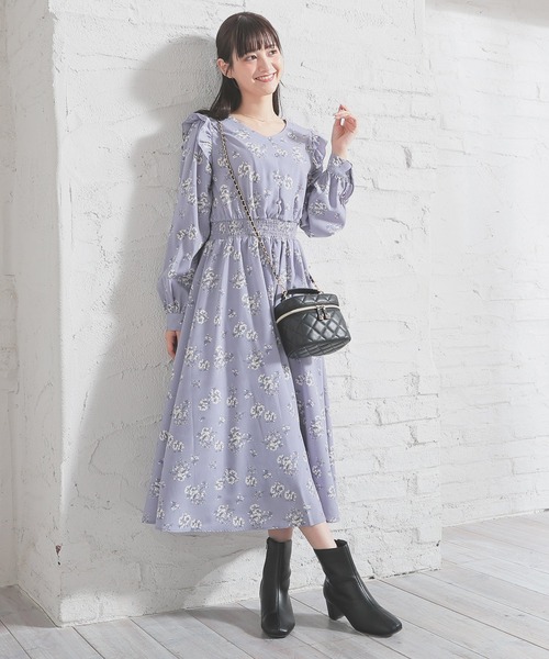 Honeys（ハニーズ）の「肩フリルワンピース（ワンピース・レディース・ブラウン系その他/ブルー系その他/ベージュ系その他・3L/L/LL/M/S）」の3枚目の写真