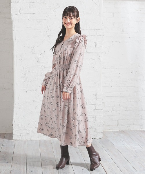 Honeys（ハニーズ）の「肩フリルワンピース（ワンピース・レディース・ブラウン系その他/ブルー系その他/ベージュ系その他・3L/L/LL/M/S）」の17枚目の写真