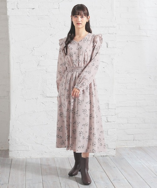 Honeys（ハニーズ）の「肩フリルワンピース（ワンピース・レディース・ブラウン系その他/ブルー系その他/ベージュ系その他・3L/L/LL/M/S）」の18枚目の写真