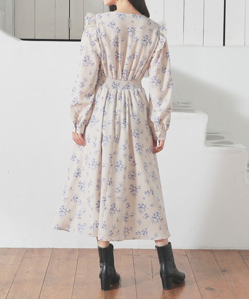 Honeys（ハニーズ）の「肩フリルワンピース（ワンピース・レディース・ブラウン系その他/ブルー系その他/ベージュ系その他・3L/L/LL/M/S）」の6枚目の写真