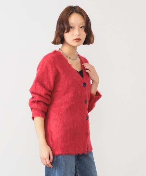 Ray BEAMS（レイビームス）の「ヘアリー シャギー Vネック カーディガン [手洗い可]（カーディガン/ボレロ・レディース・オフホワイト/ライトブルー/レッド・ONE SIZE）」の4枚目の写真