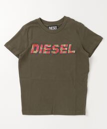 DIESEL KIDS（ディーゼルキッズ）の「DIESEL（ディーゼル）Kids & Junior ブランドロゴ半袖Tシャツカットソー（Tシャツ/カットソー）」
